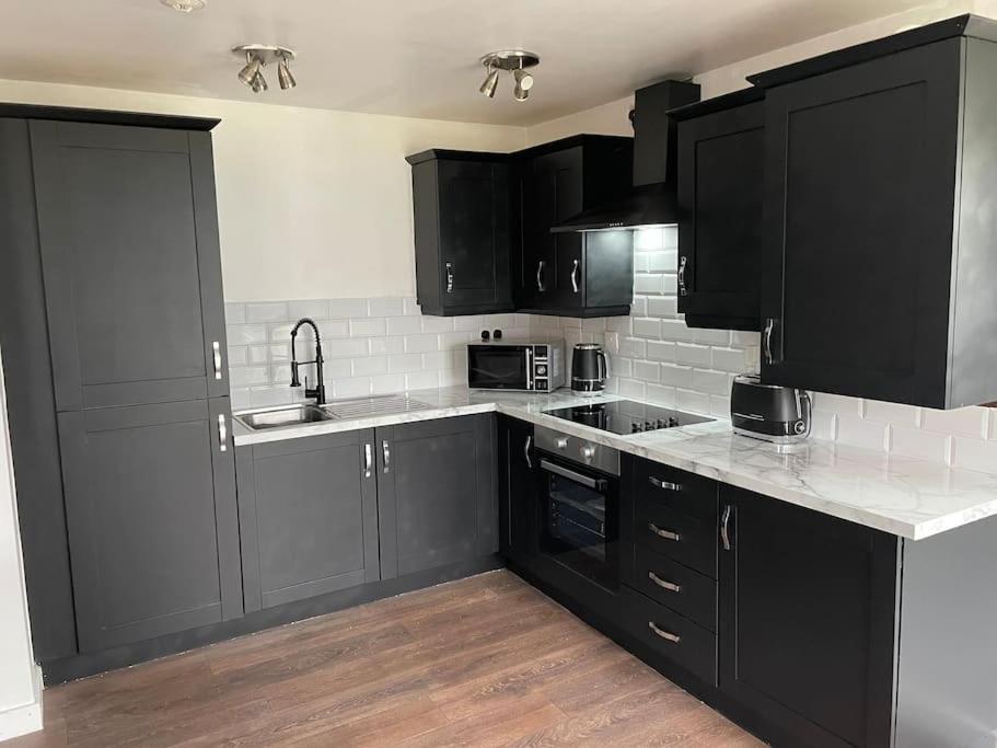 Stunning Central Apartment With Free Parking Σέφιλντ Εξωτερικό φωτογραφία